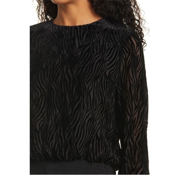 CAMI NYC BLACK BURNOUT VELVET ZEBRA TOP - Picture 2 of 10